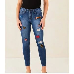 Kut from the Kloth Blue Skinny Jeans with Patches